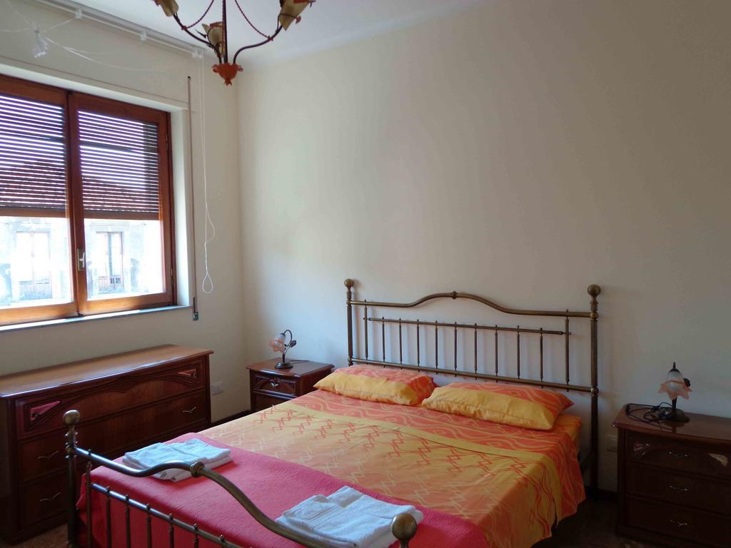 Appartamento Vacanze Catania Værelse billede